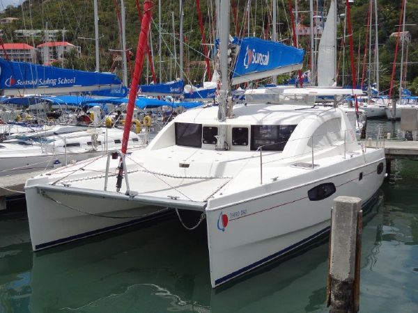 Used Sail Catamaran for Sale 2010 Leopard 38 Layout & Accommodations